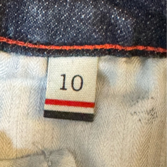 Tommy Hilfiger Blue Jean Shorts

#1136 - Picture 7 of 8